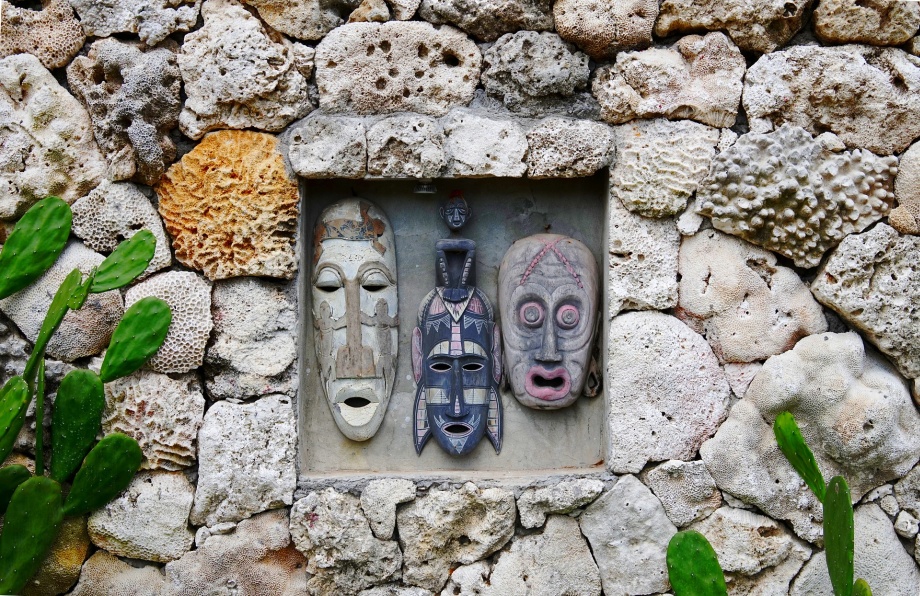 altana w ogrodzie na Bali