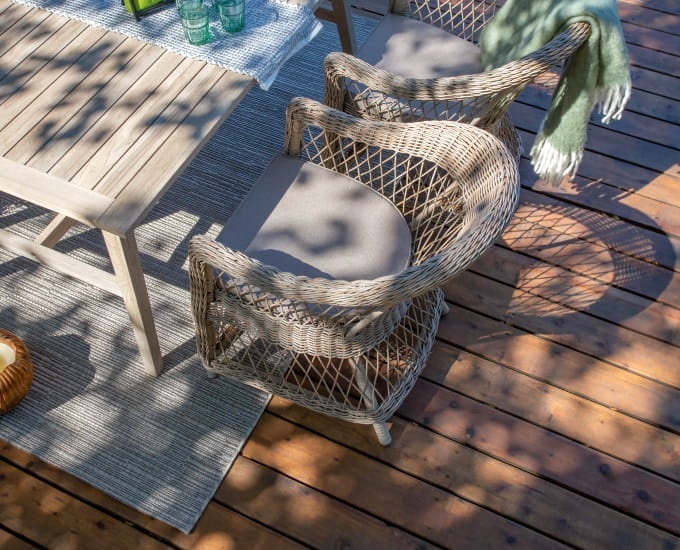 rustykalne, ażurowe krzesło kamomill