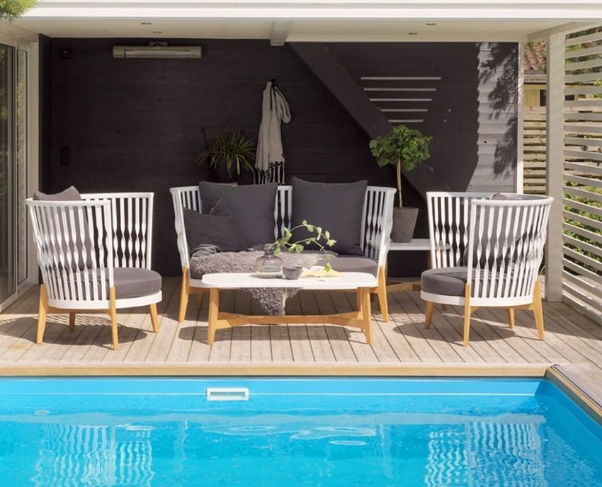 zestaw z teaku nad basenem