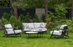 Ogrodowa sofa 3 osobowa Kiara z poduszkami