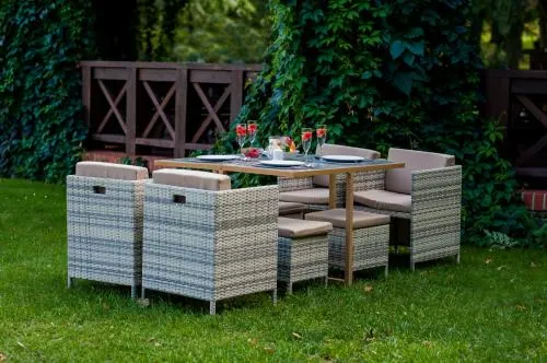 15748 15748