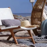 Biały fotel ogrodowy Tobago z drewna teak - Ogrodolandia.pl