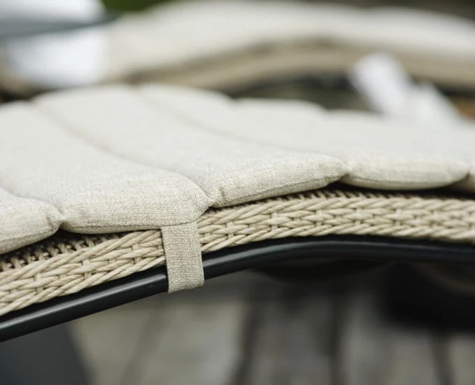 21776 21776