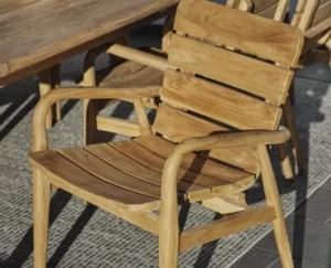 Klasyczne krzesło jadalniane Lilja (teak)