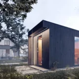 Nowoczesna sauna ogrodowa MUSTA - Ogrodolandia.pl