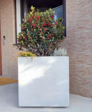 Donica betonowa 100x100x50 cm (h)