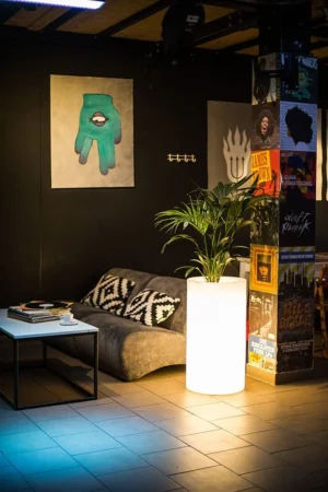 Podświetlana donica TILLA LED