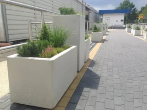 Donica betonowa 80x40x60 cm (h)