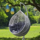 Huśtawka ogrodowa Cocoon - kosz na pałąku - Ogrodolandia.pl